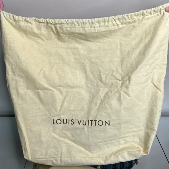 Louis Vuitton Denim Cabas Raye GM Tote Handbag - Picture 15 of 17